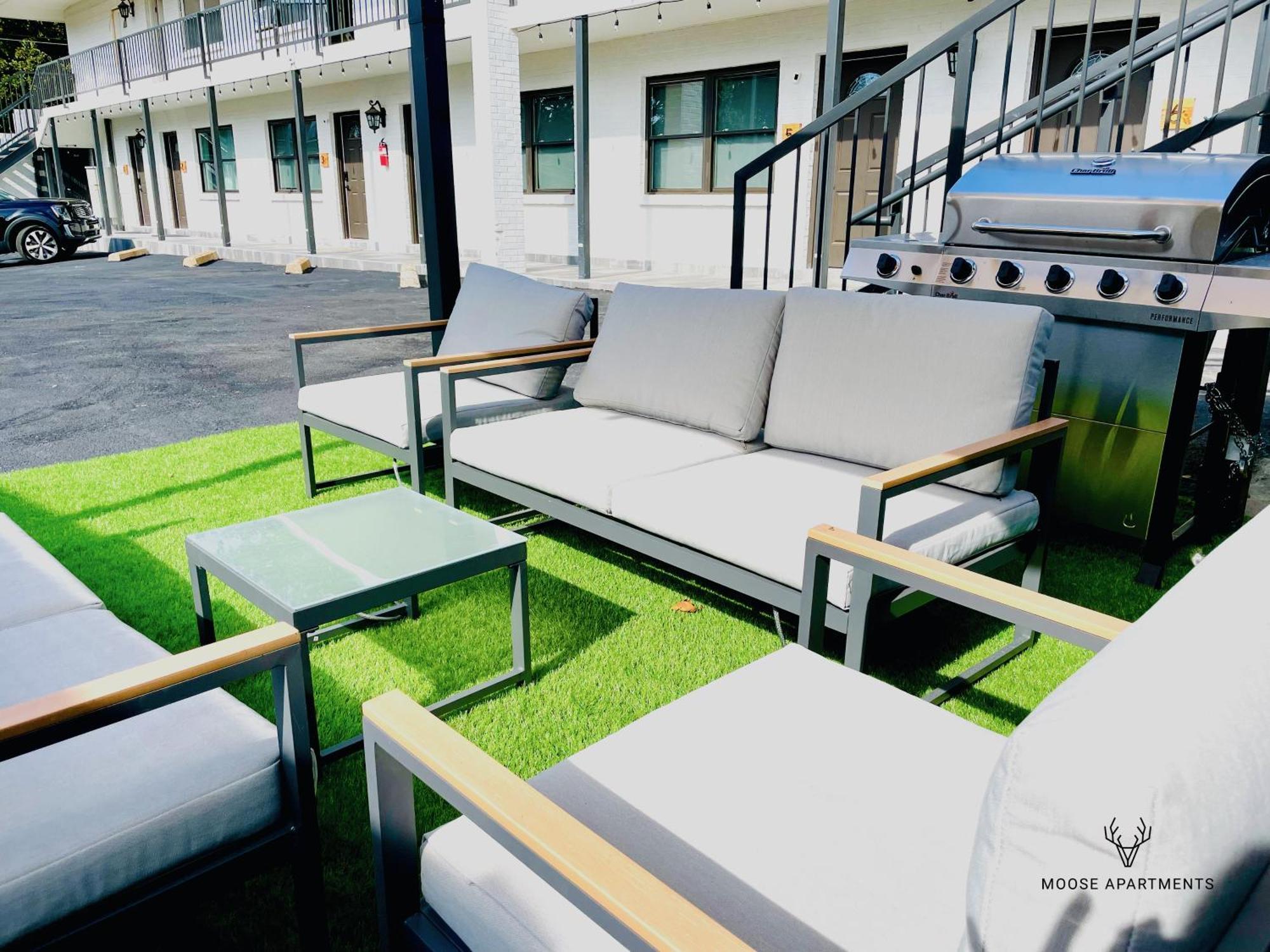 The Moose #7 - Instaworthy Studio With Amazing Views, Free Parking & Heated King Bed Мемфіс Екстер'єр фото